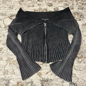 Almost Famous Off-the-Shoulder Black Sweater
